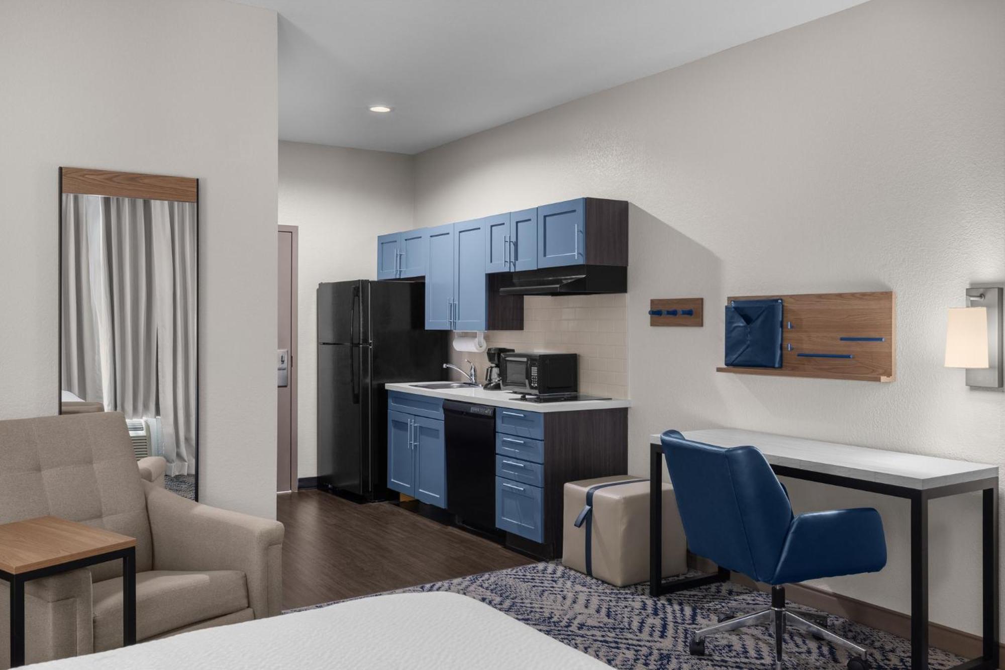 Candlewood Suites Alexandria By Ihg Buitenkant foto