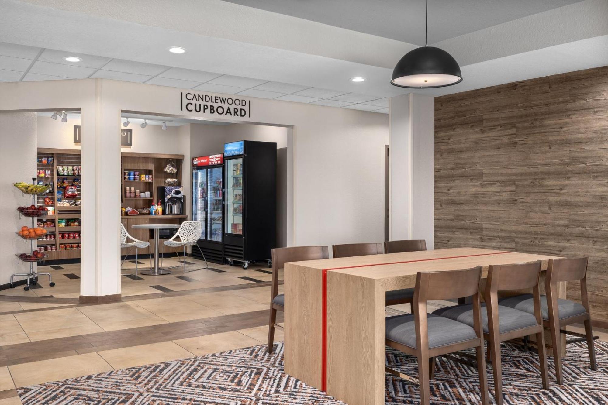 Candlewood Suites Alexandria By Ihg Buitenkant foto