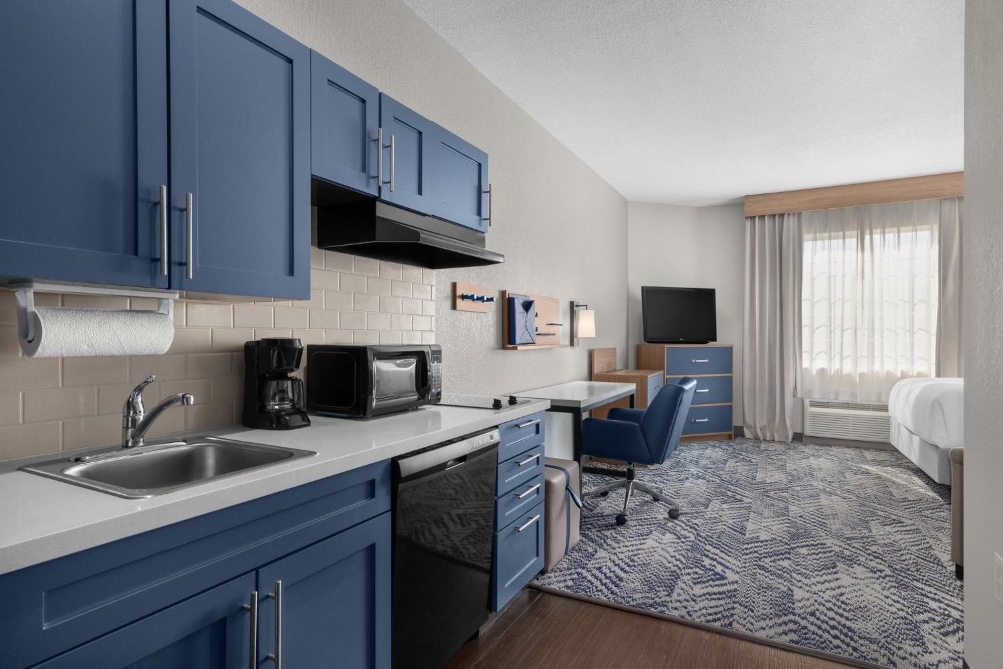 Candlewood Suites Alexandria By Ihg Buitenkant foto