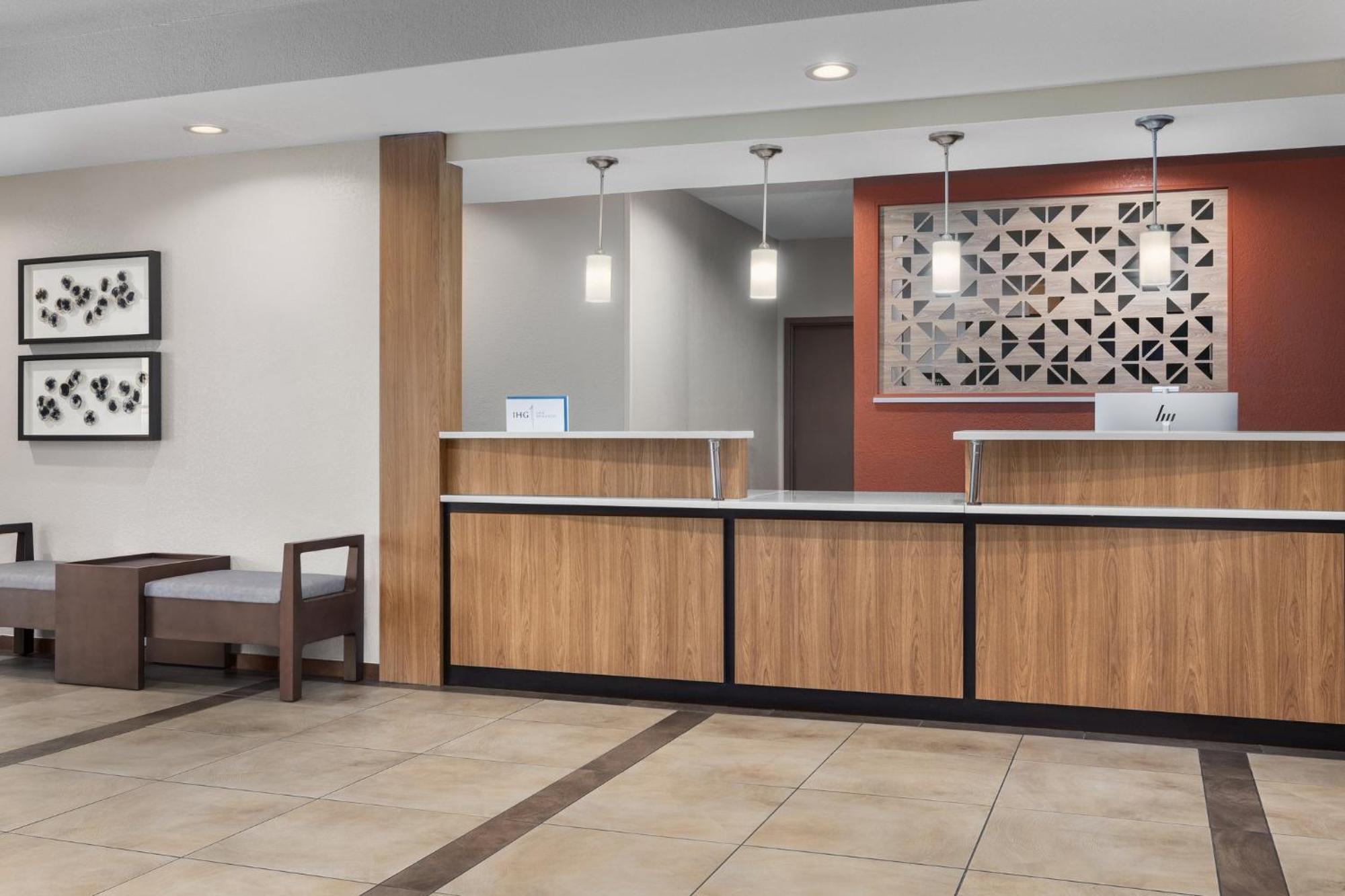Candlewood Suites Alexandria By Ihg Buitenkant foto