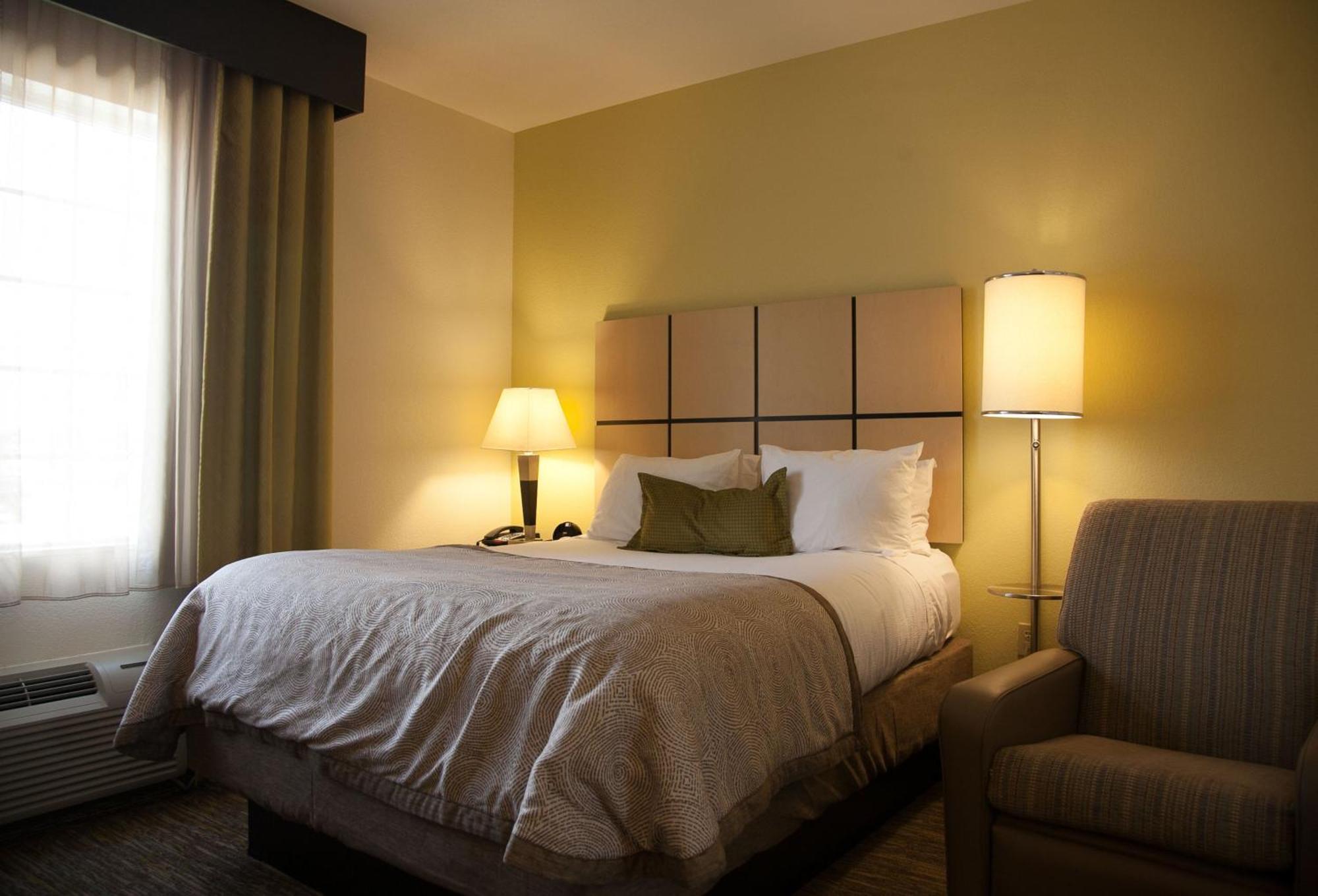 Candlewood Suites Alexandria By Ihg Buitenkant foto